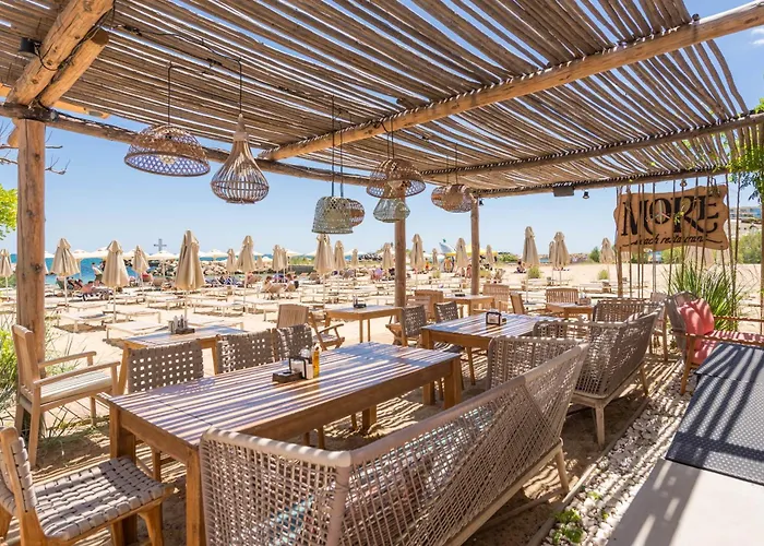 Maxy - 2bedroom & Parking Варна