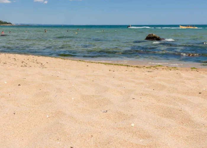 Maxy - 2bedroom & Parking Апартамент Варна